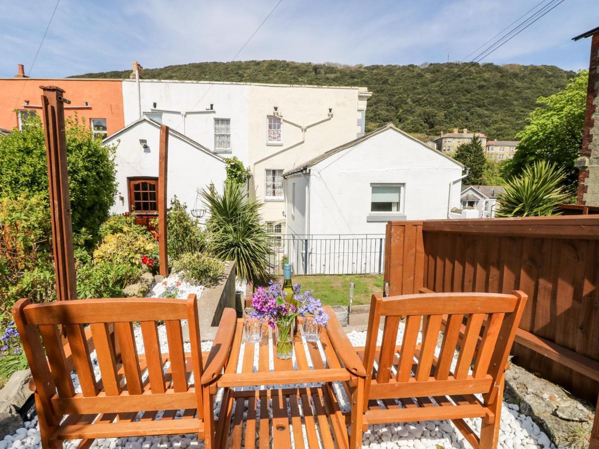ונטור Willow Cottage מראה חיצוני תמונה